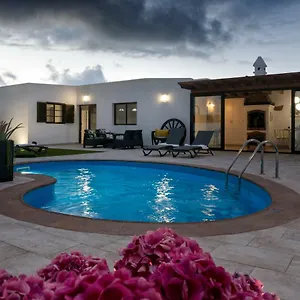 Сasa de vacaciones Casa Valeria, Tinajo